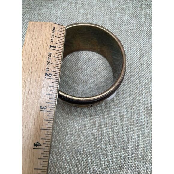 Vintage Brass & Wood Bangle Bracelet Brown Retro Jewelry Wide Cuff - Picture 5 of 8
